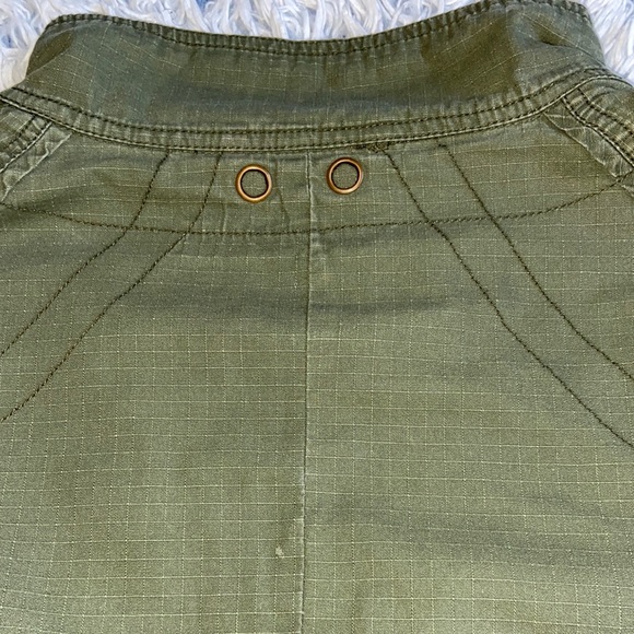 Romeo & Juliet Couture Green Jacket Size Medium - Picture 12 of 12